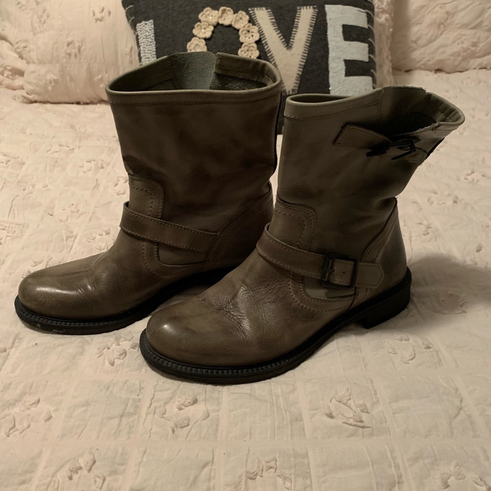 Lavorazione Artigiana boots 8